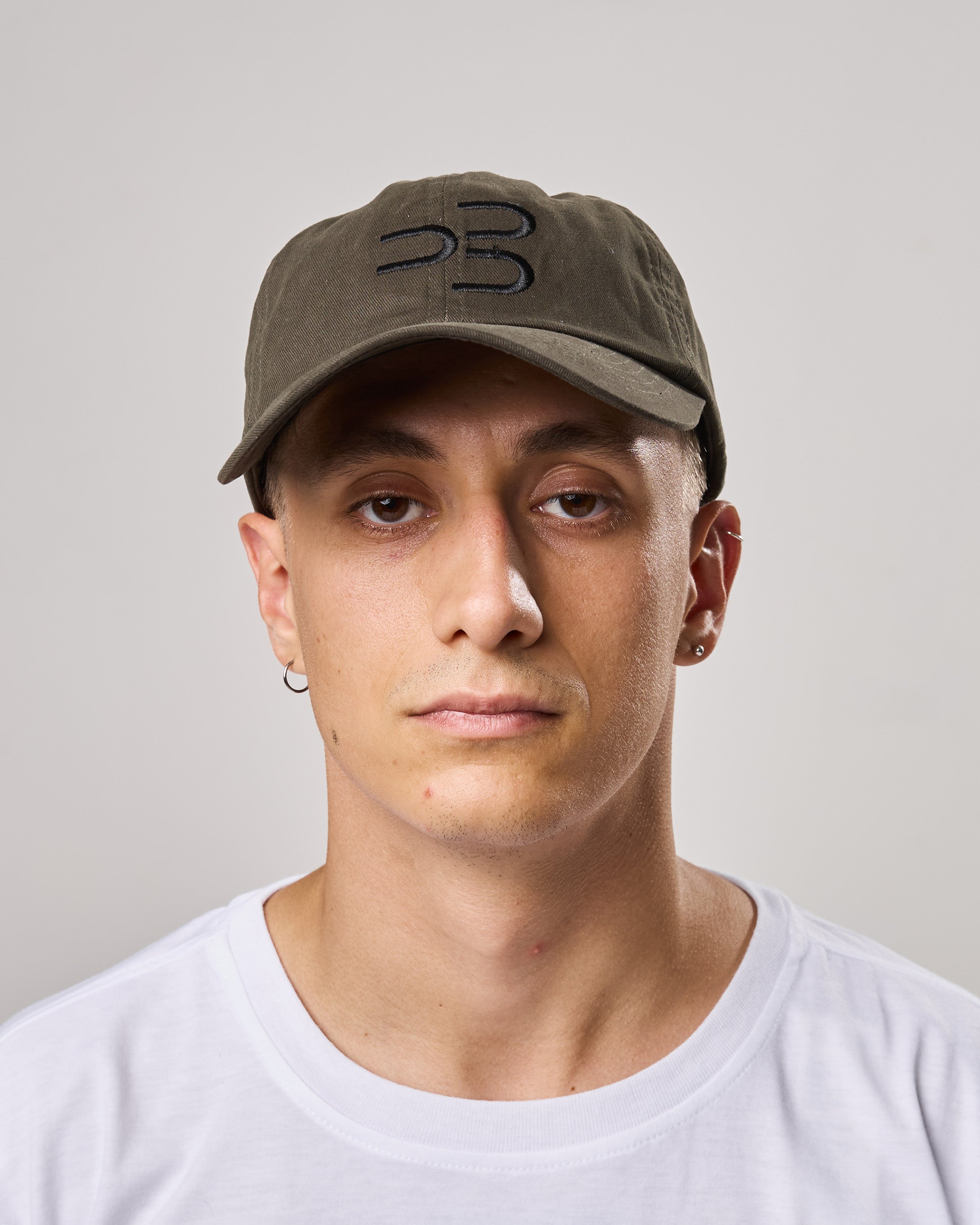 Šiltovka BUBO adventure hunters tmavo sivá